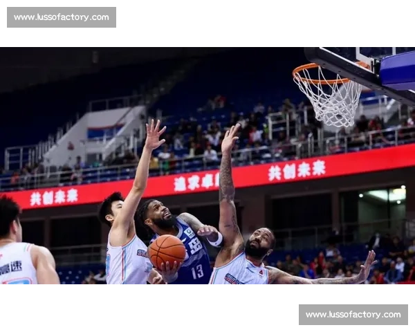 CBA今日焦点对决强强碰撞多队争夺季后赛关键胜利悬念升级全场